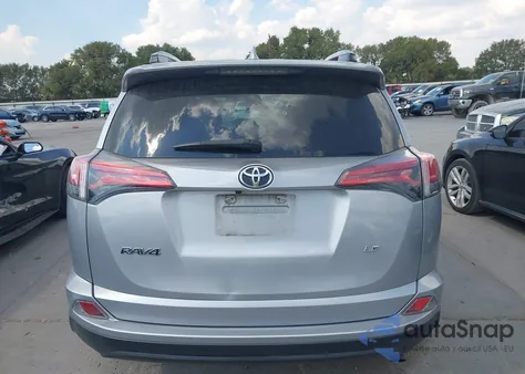2018 Toyota Rav4 Le z USA, uszkodzony, nr VIN 2T3ZFREV9JW521665